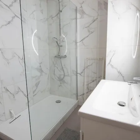 Superbe De 74 M2 Avec Balcon Amiens